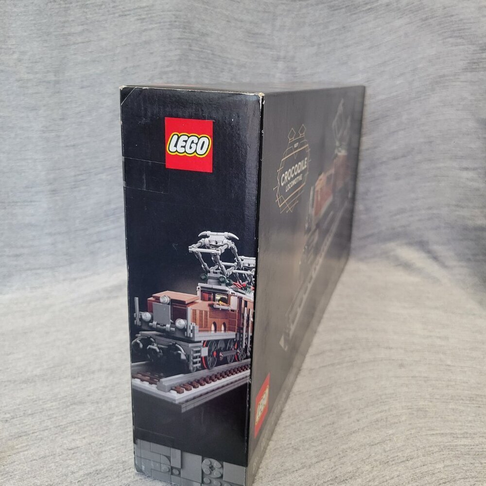 Lego Creator Expert 10277 Crocodile Locomotive - Picture 13 of 16